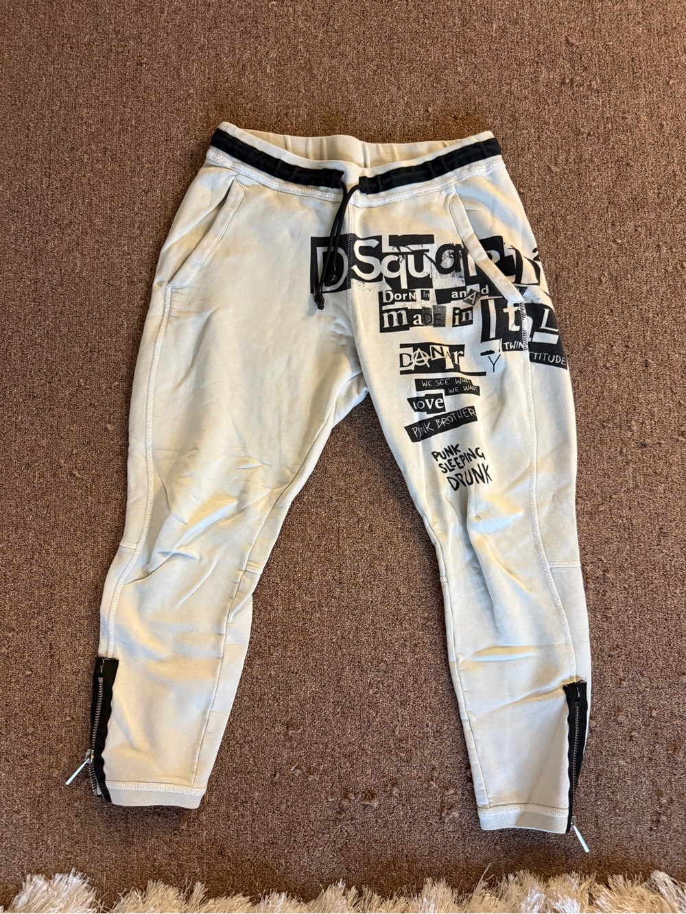 DSquared Light Gray Graphic Jogger Pants